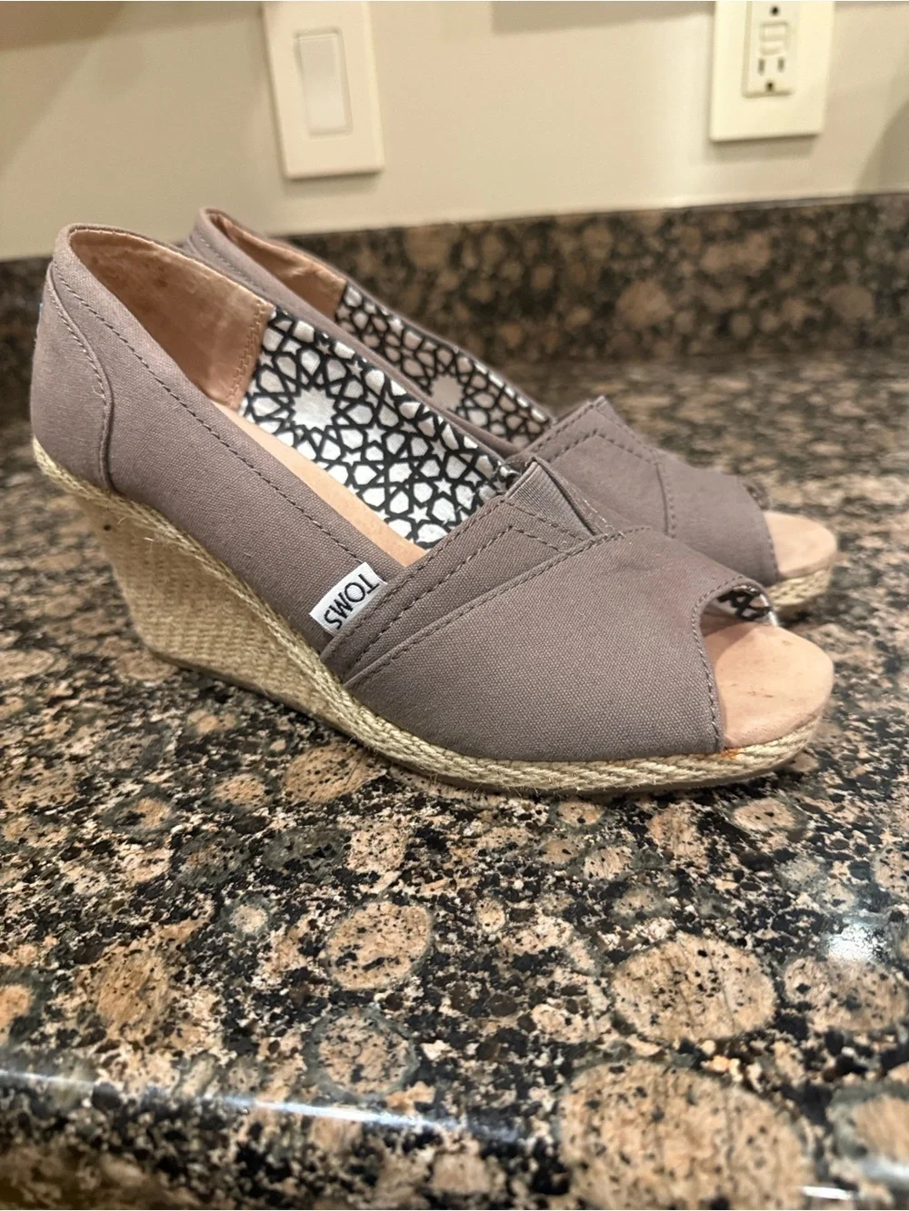 N/A toms calypso